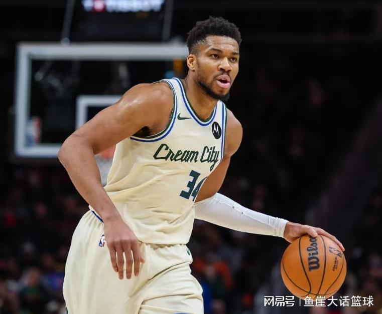 老鹰逆转雄鹿！字母哥24+5很不满，老鹰6人得分上双，库兹马爆发